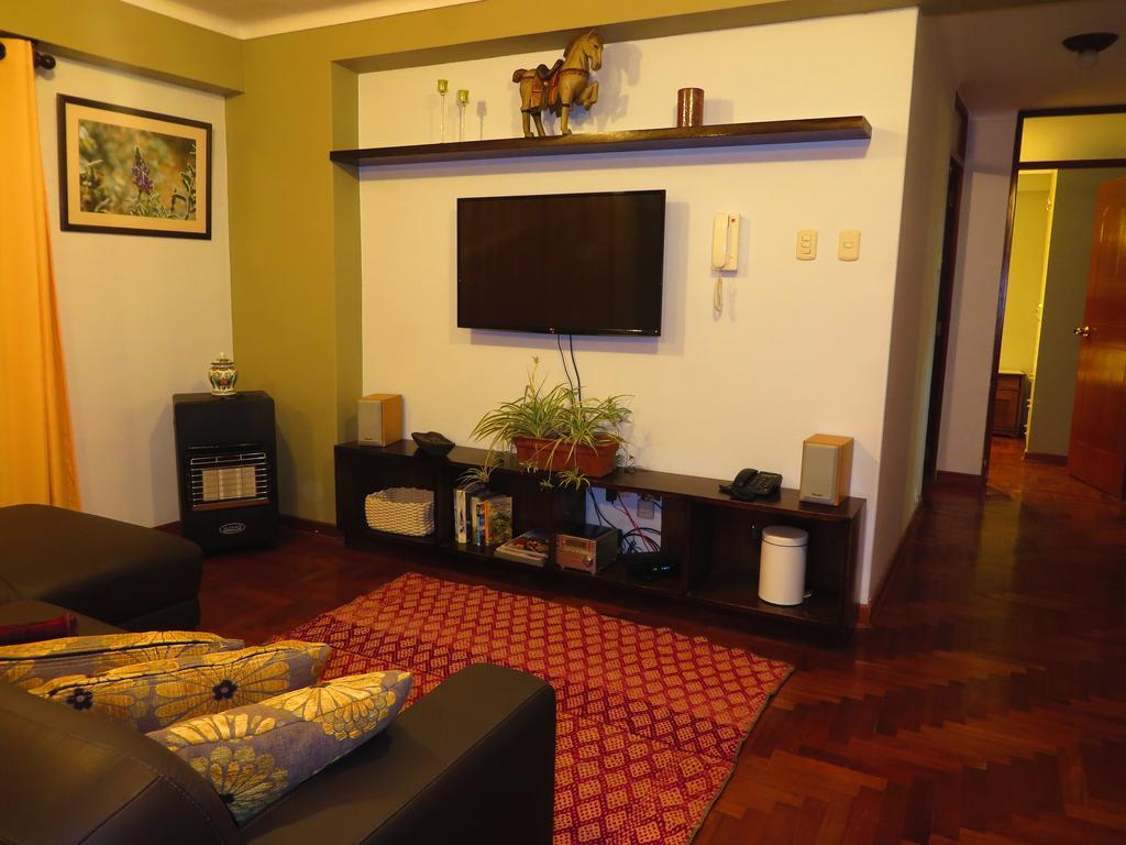 クスコDepartamento Intiアパートメント エクステリア 写真